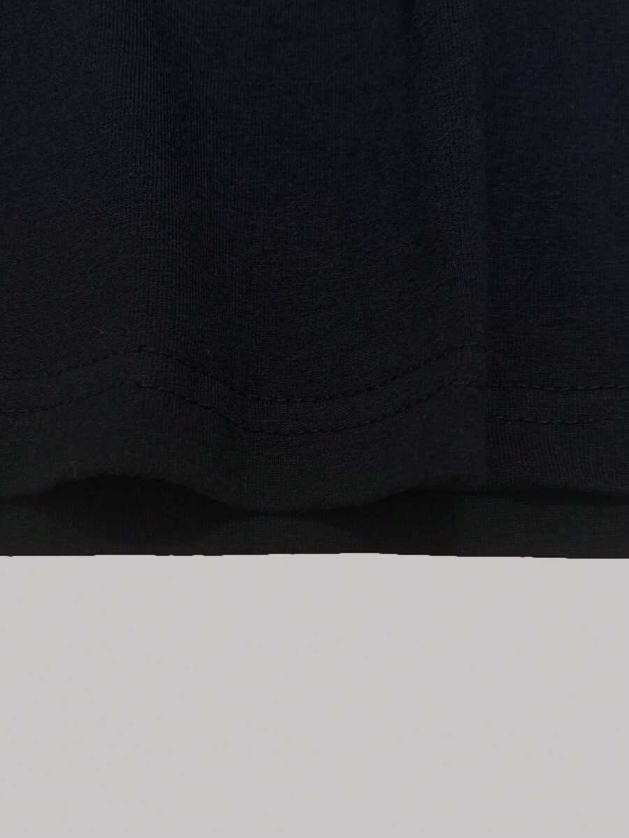 Ženska  casual majica sa metalnim detaljima na ramenima