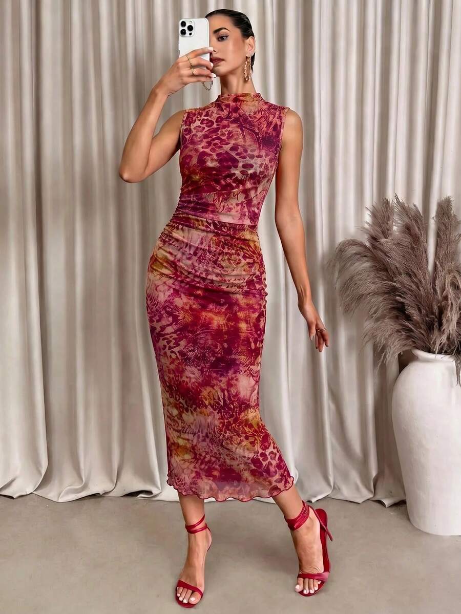 Lavishia Elegantna duga ženska haljina sa čipkastim detaljima