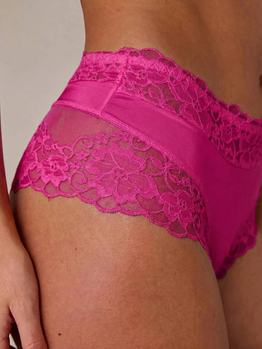 Ženske jednobojne bikini gaćice sa čipkastim umetkom