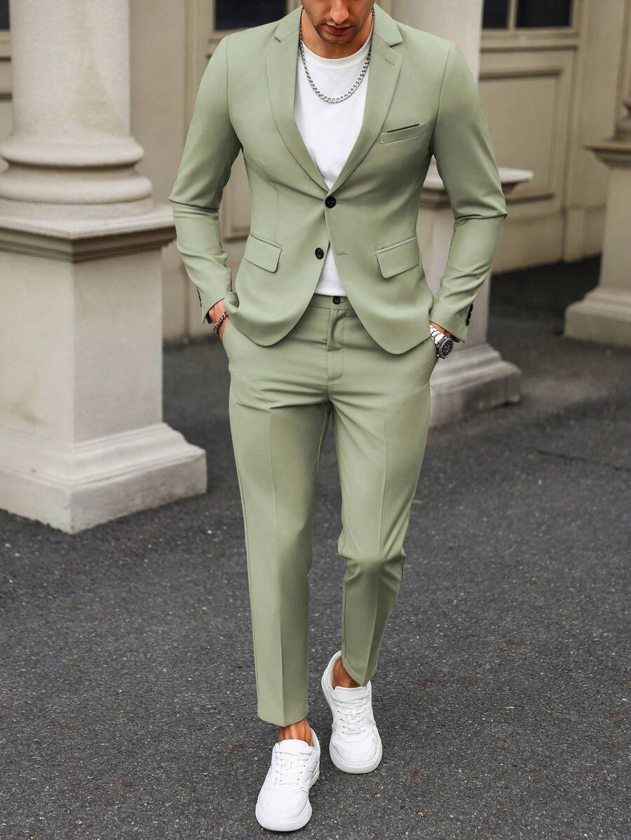Muški formalni komolet od dva dela sa sako i pantalonama u jednoj boji, slim fit