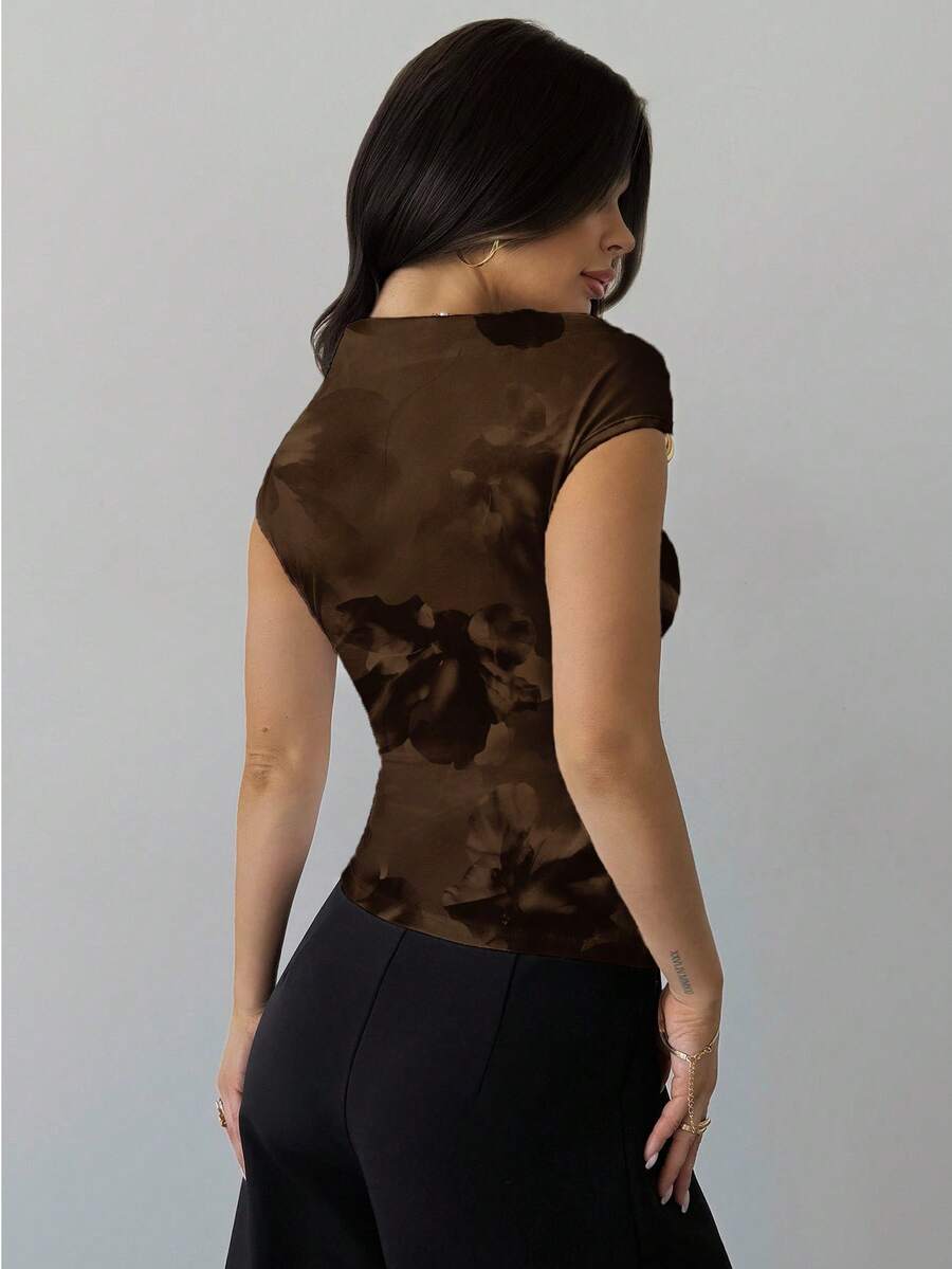 Asimetrična Uska Bela Majica, Elegantna