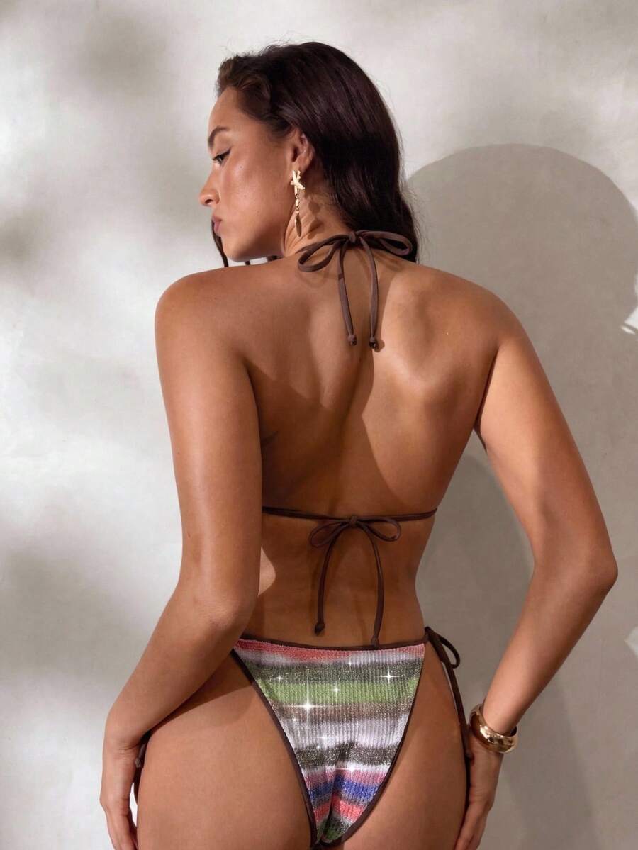 Ženski bikini set sa školjkastim dekorom