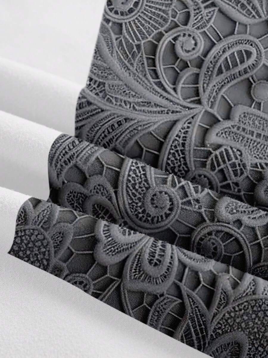 Ženska majica sa čipkastim printom – Udoban Casual Stil