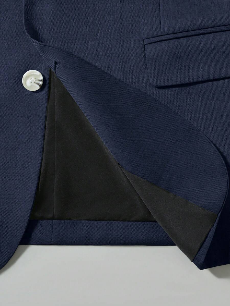 Muški poslovno-ležerni komplet  sa dugim rukavima, sako na kopčanje i ležerne pantalone sa džepovima