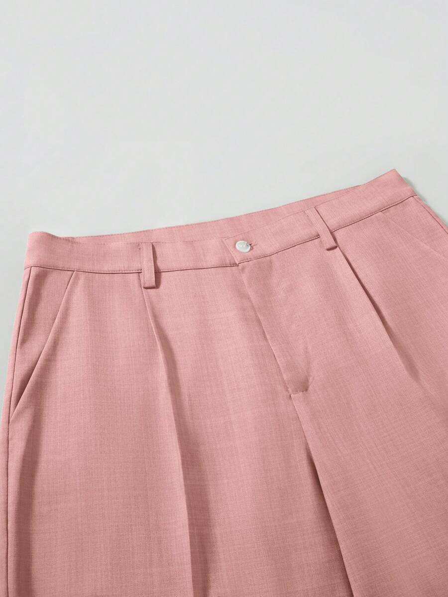 Muški poslovno-ležerni komplet  sa dugim rukavima, sako na kopčanje i ležerne pantalone sa džepovima