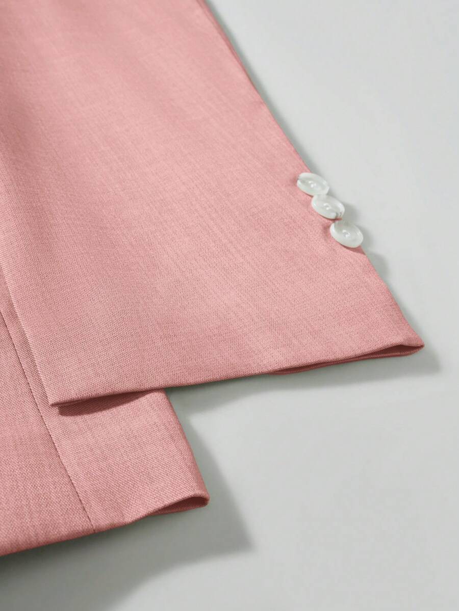 Muški poslovno-ležerni komplet  sa dugim rukavima, sako na kopčanje i ležerne pantalone sa džepovima