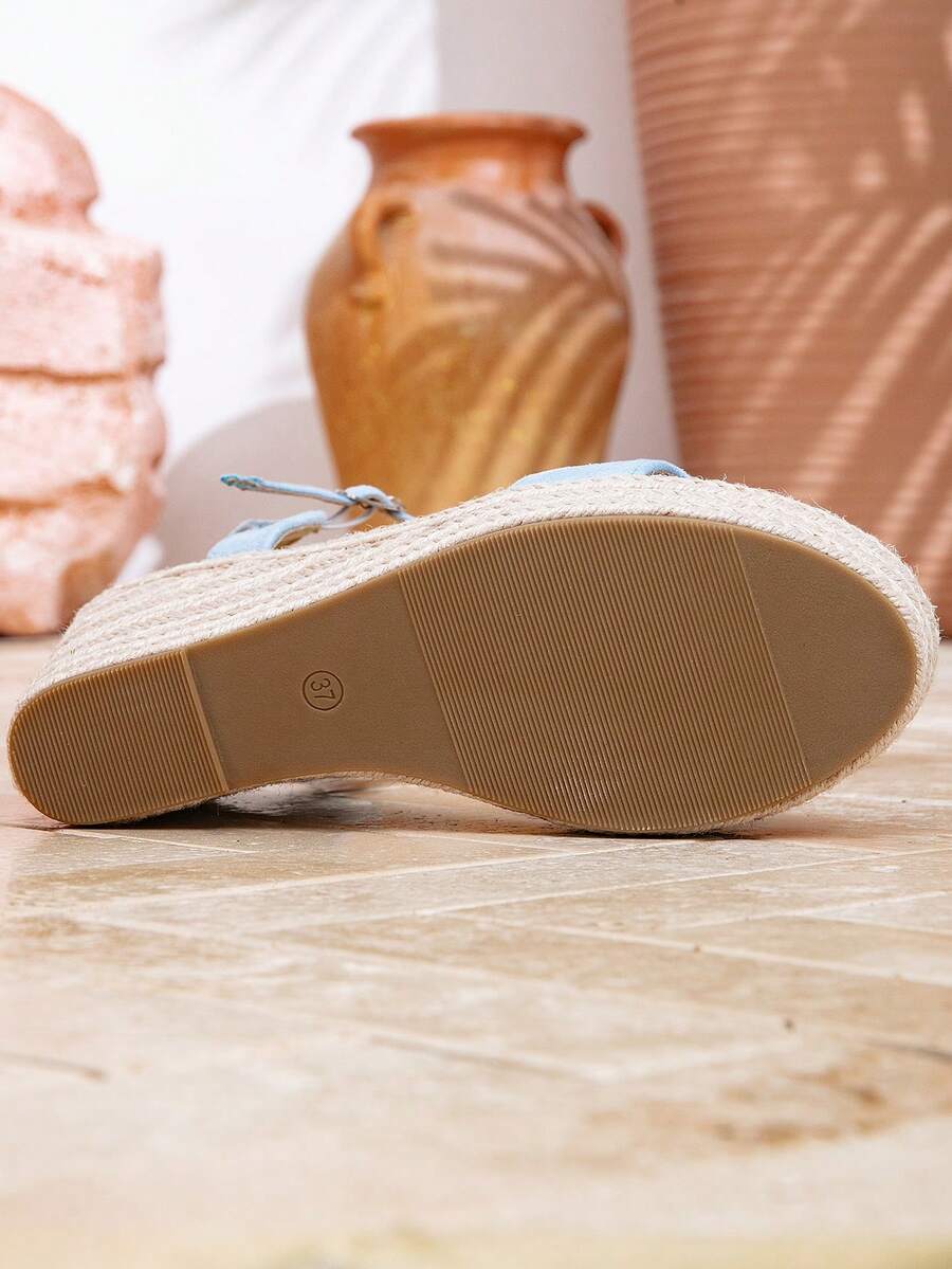 Sandale sa platformom