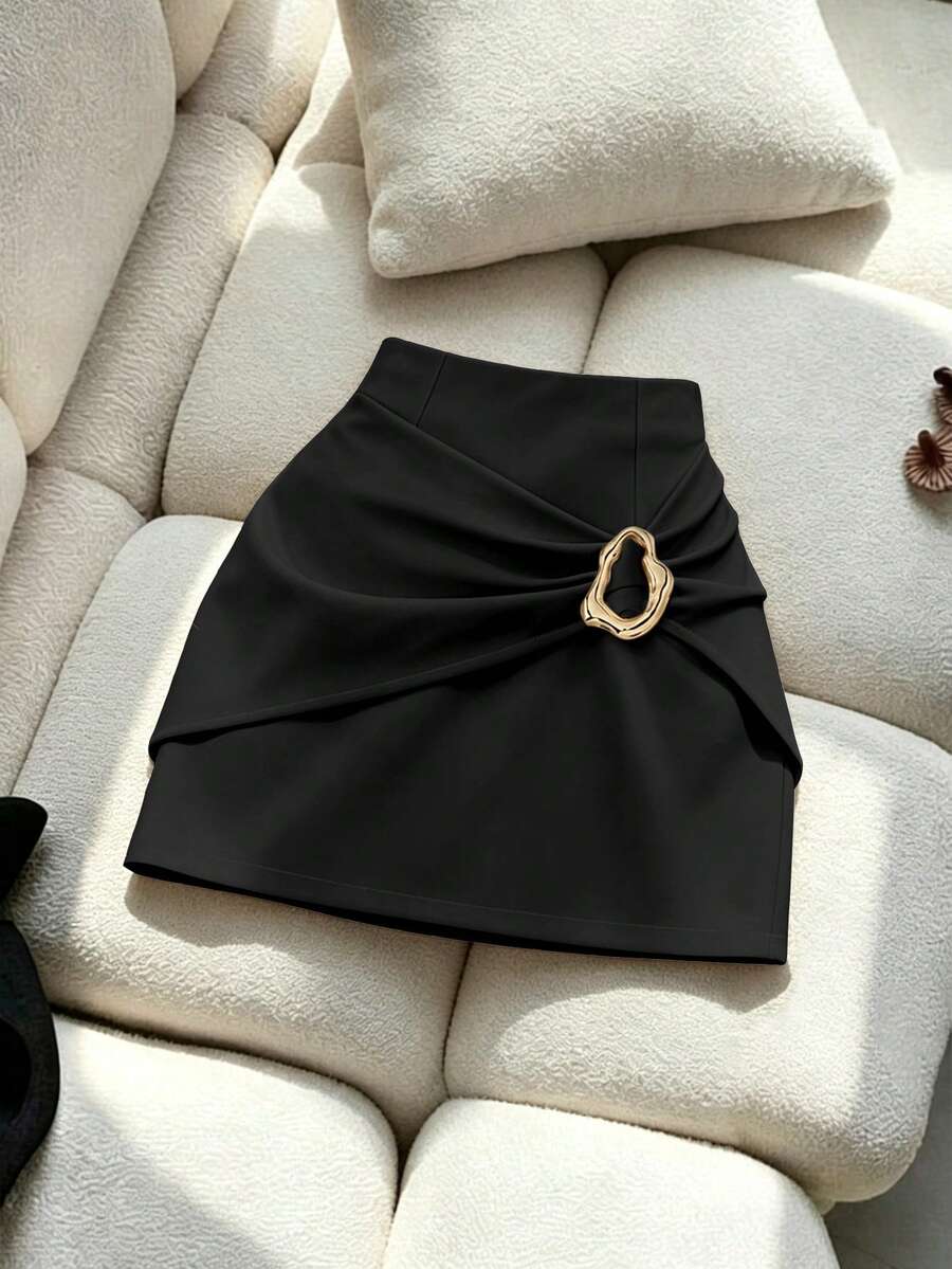 Elegantna Suknja sa Metalnom Kopčom i Plisiranjem, Ležerna A-Linija
