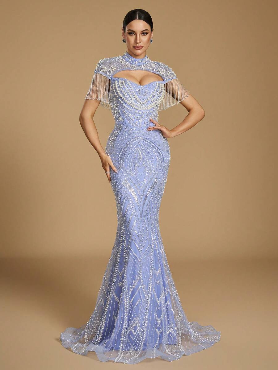 Elegantna duga ženska haljina kroja sirena, sa srcastim izrezom