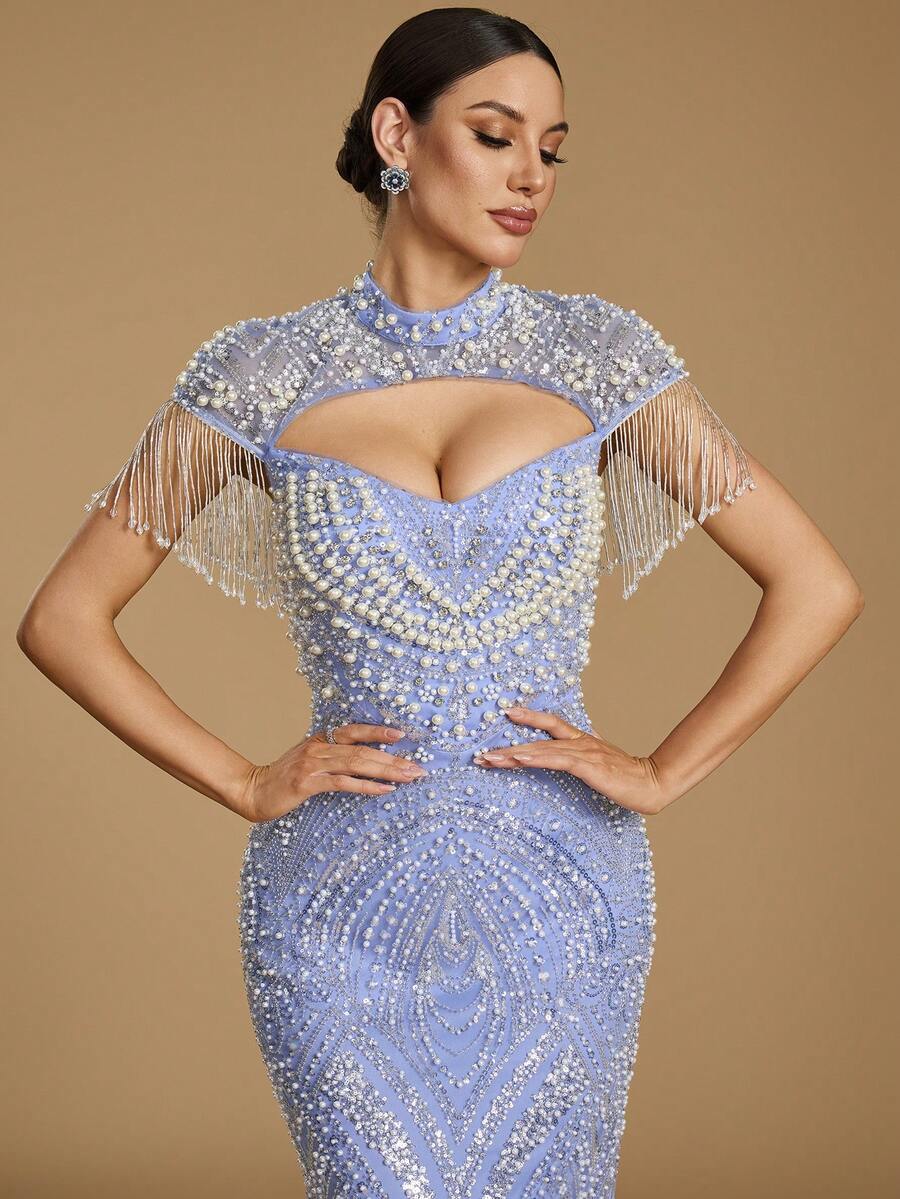 Elegantna duga ženska haljina kroja sirena, sa srcastim izrezom