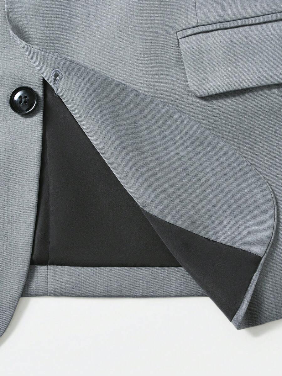 Muški poslovno-ležerni komplet  sa dugim rukavima, sako na kopčanje i ležerne pantalone sa džepovima