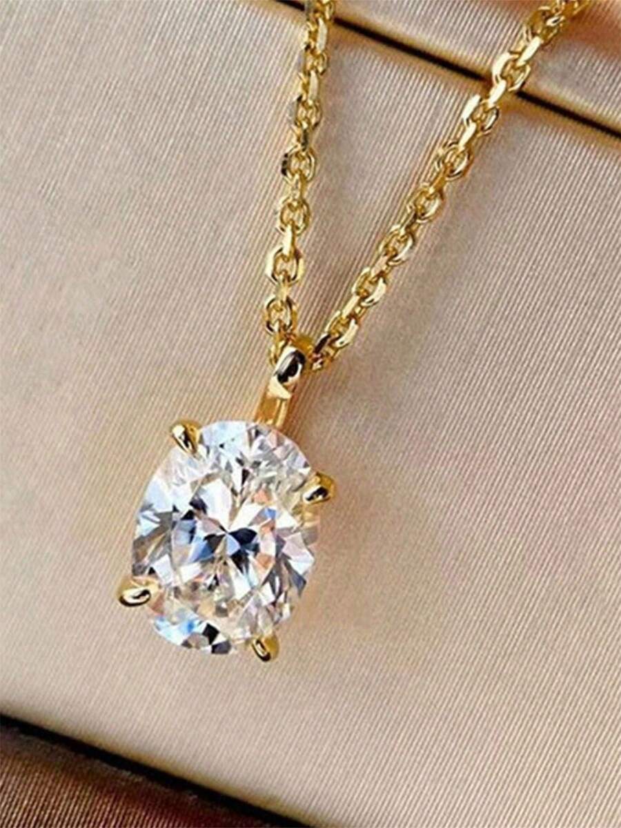 Elegantna ženska ogrlica sa priveskom od kubnog cirkona