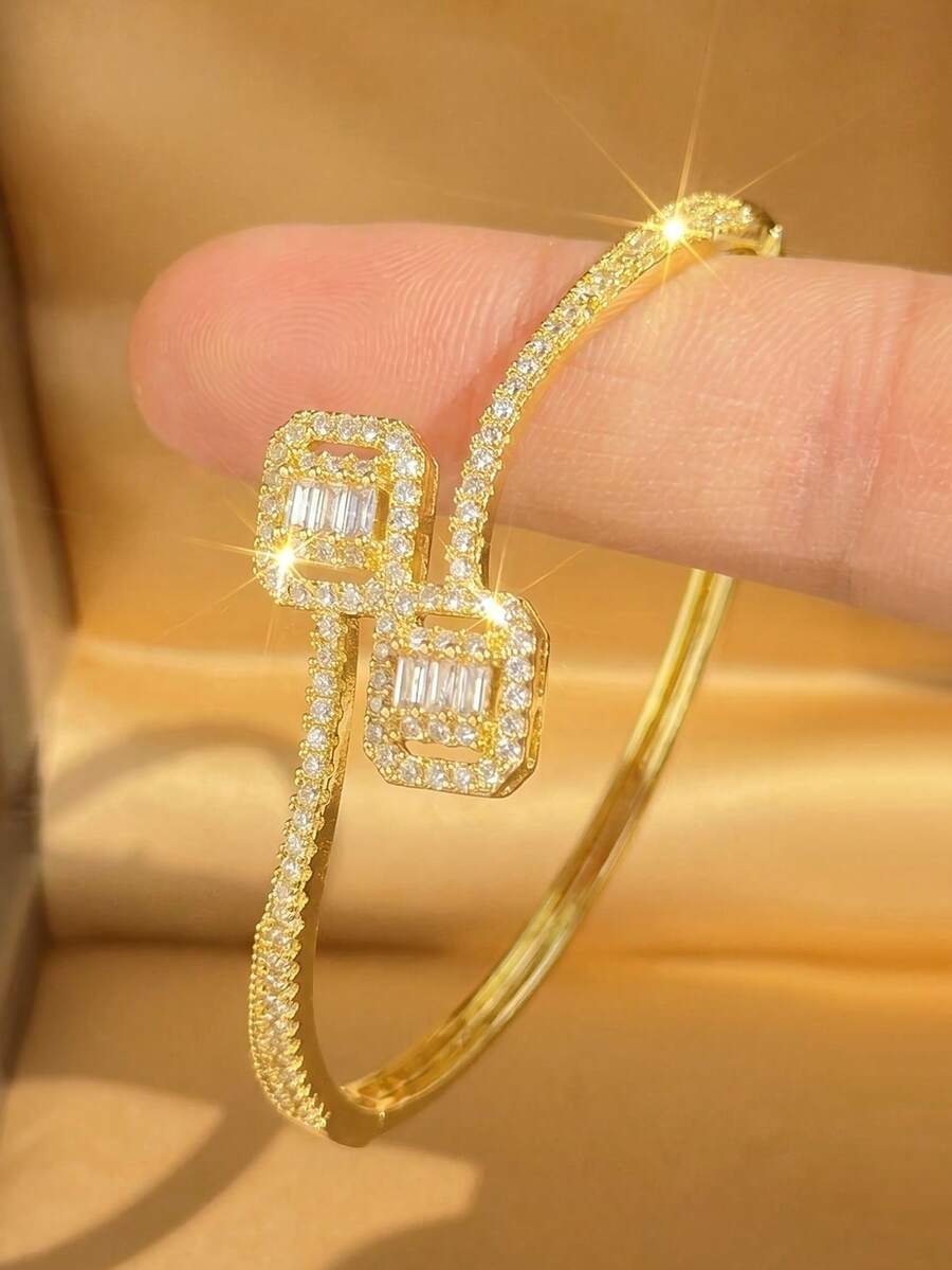 Set nakita od cirkona sa kvadratnim i pravougaonim kamenjem, pozlaćen 18K zlatom