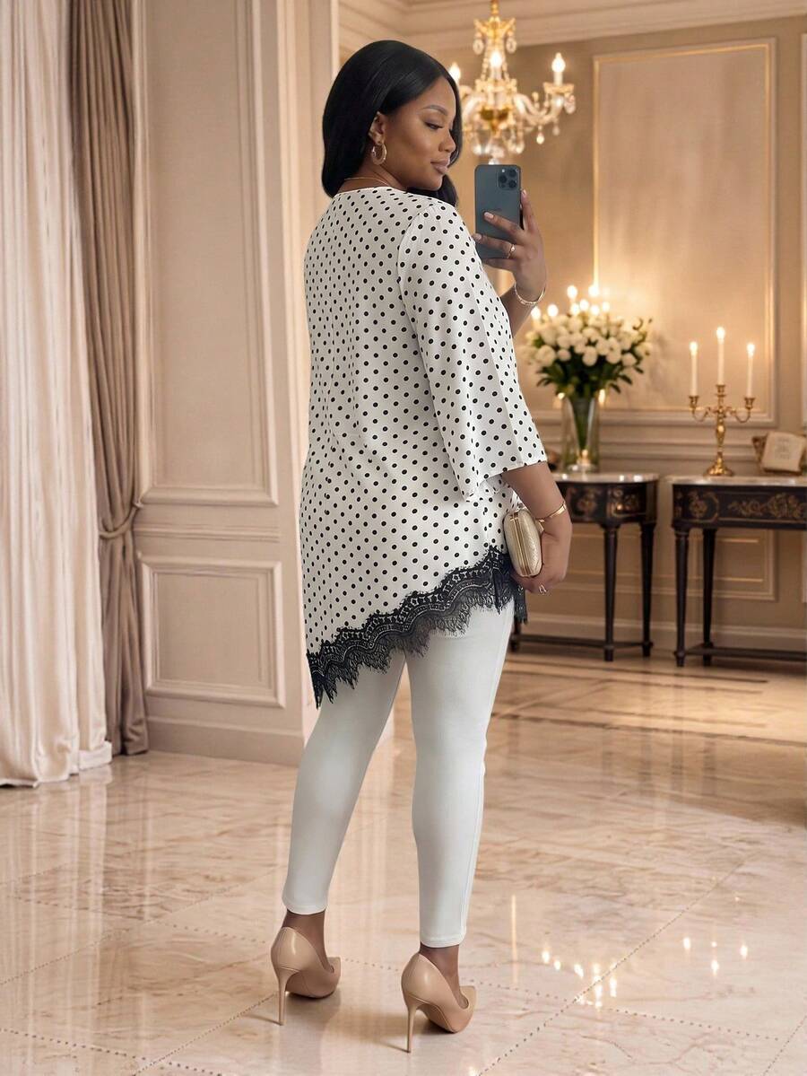 Elegantna bluza za žene plus size sa cvetnim vezom