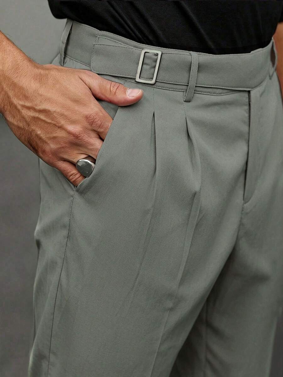 Muške svečane pantalone od odela jednobojne sa dizajnom kopče na struku, džepovima i suženim nogavicama