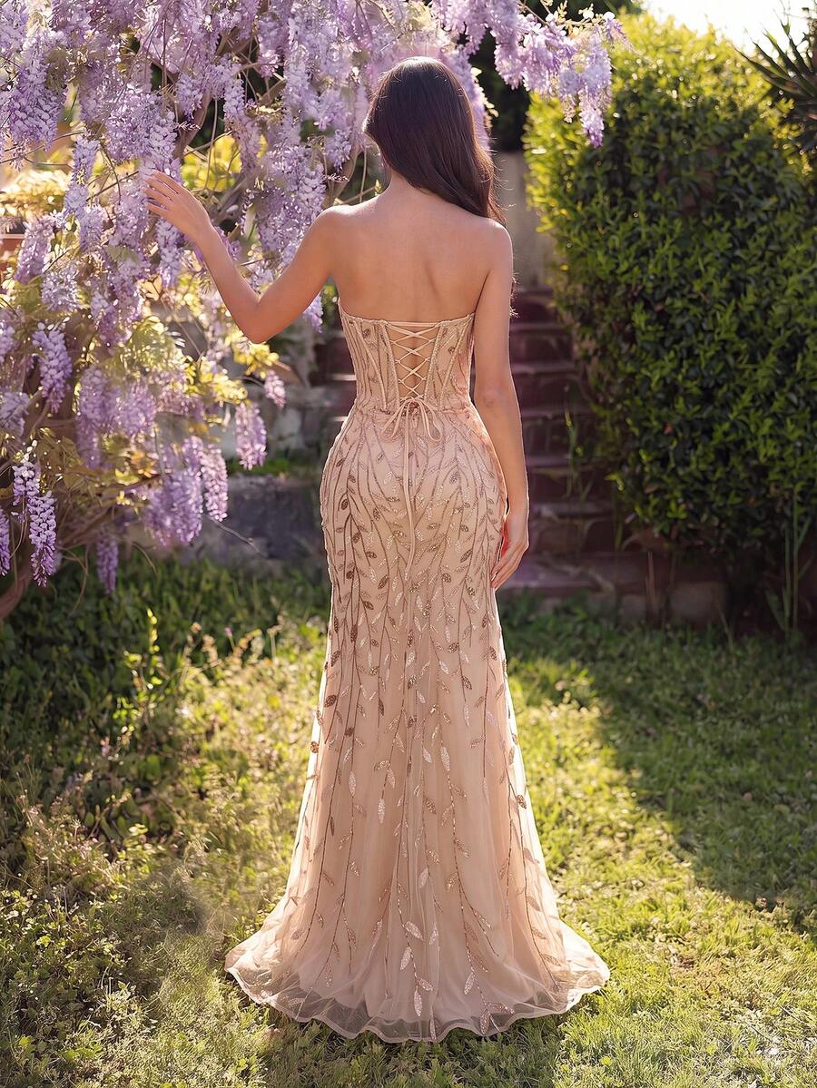 Elegantna haljina  sa V-izrezom
