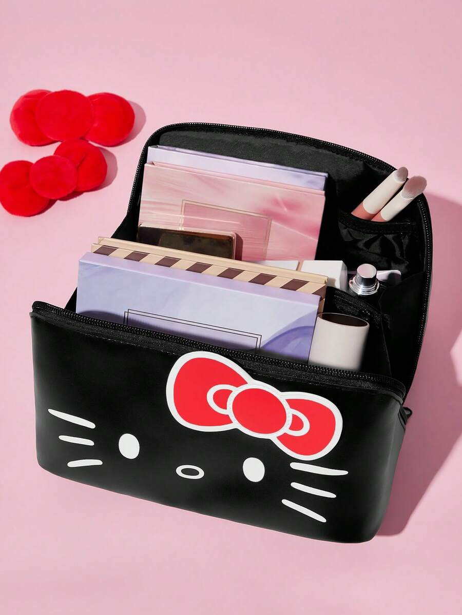 HELLO KITTY AND FRIENDS Slatka torba za šminku