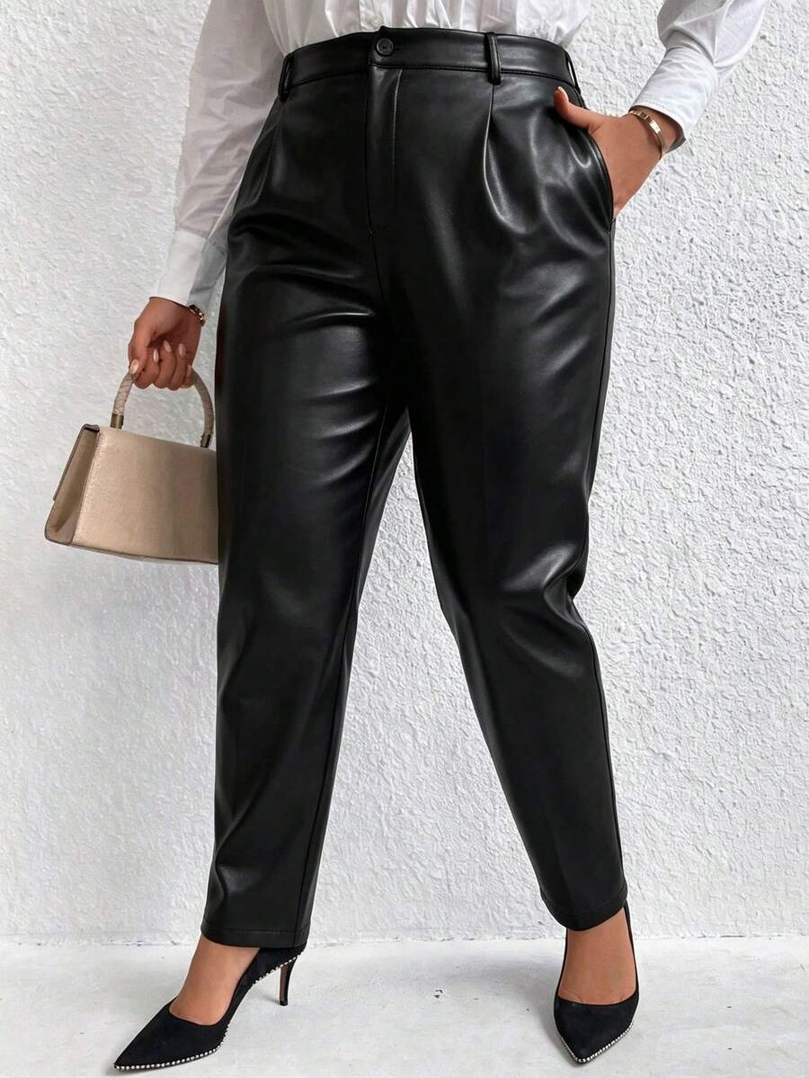 Pantalone sa kosim džepovima