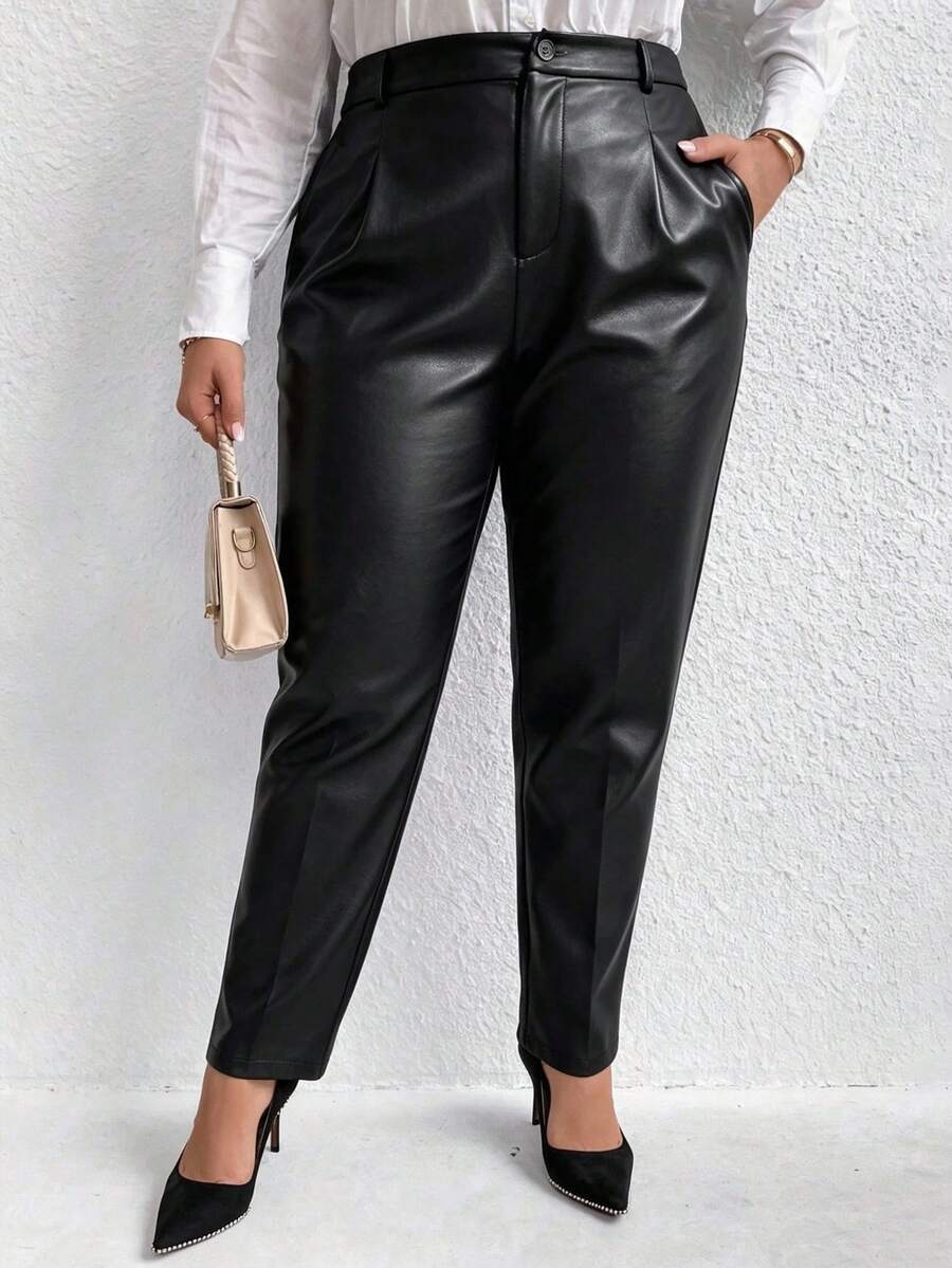 Pantalone sa kosim džepovima