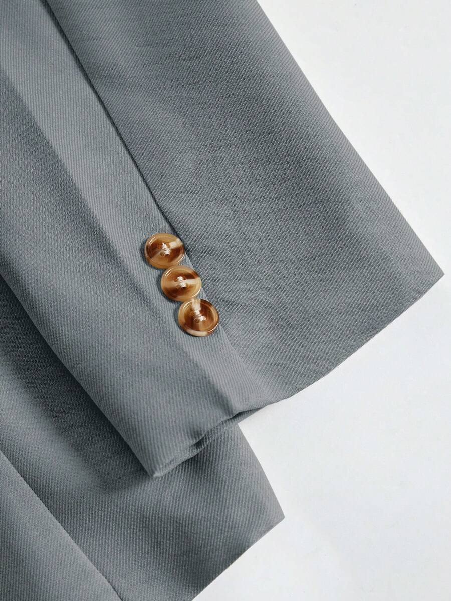 Muški formalni komolet od dva dela sa sako i pantalonama u jednoj boji, slim fit