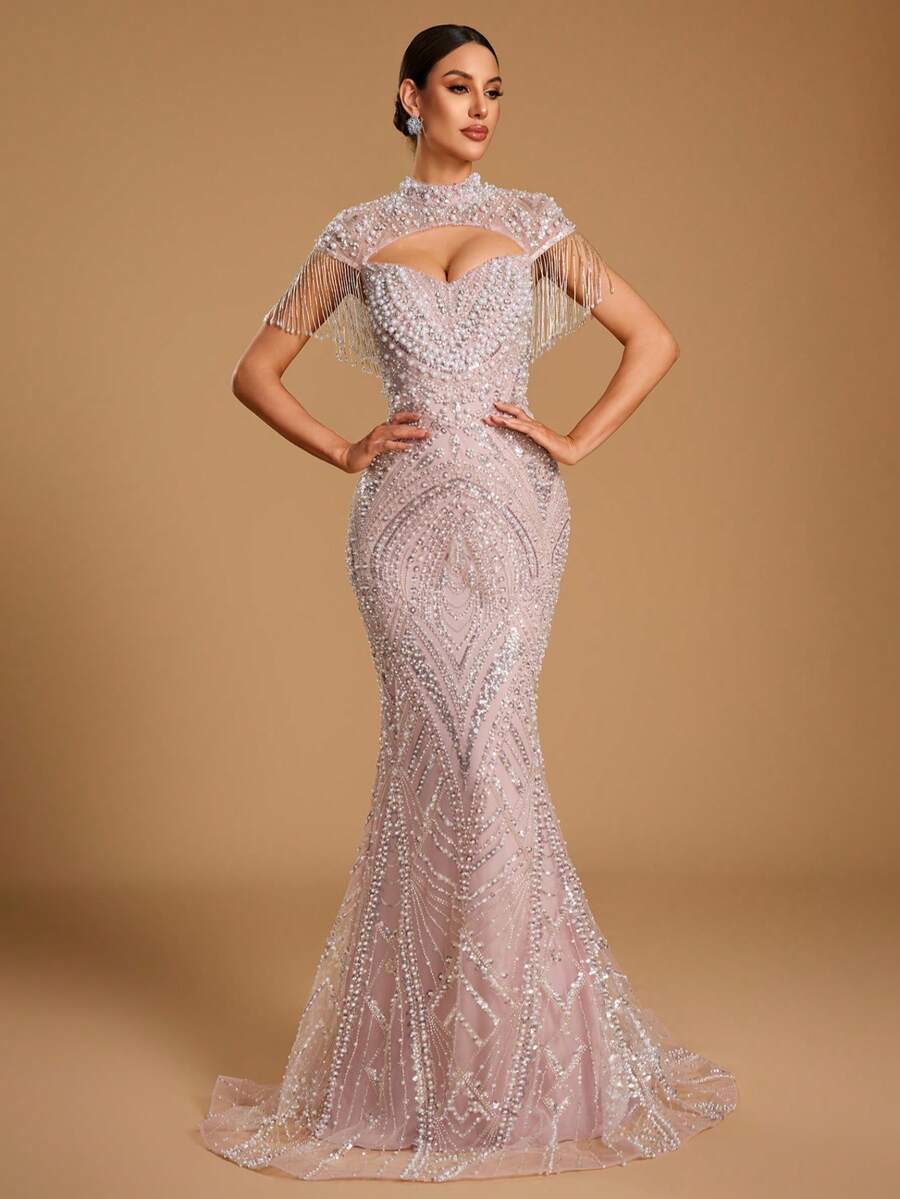 Elegantna duga ženska haljina kroja sirena, sa srcastim izrezom