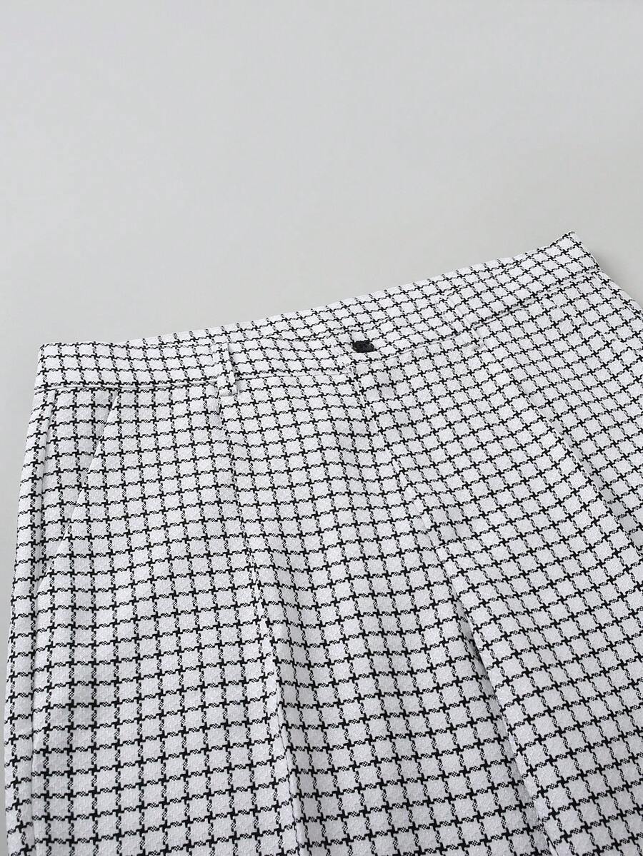 Muški poslovno-ležerni komplet  sa dugim rukavima, sako na kopčanje i ležerne pantalone sa džepovima
