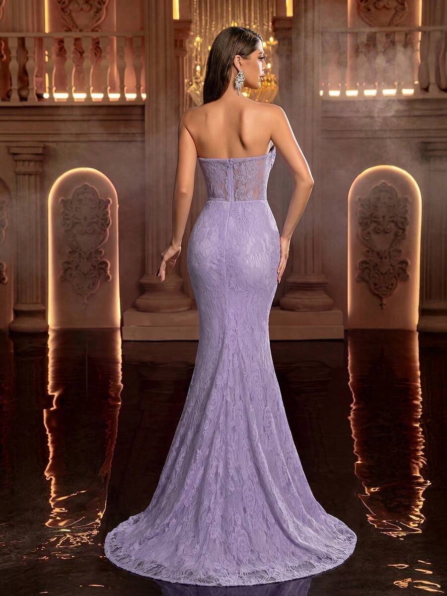 Elegantna maksi haljina od čipke bez bretela, asimetrična, sa ukrasom