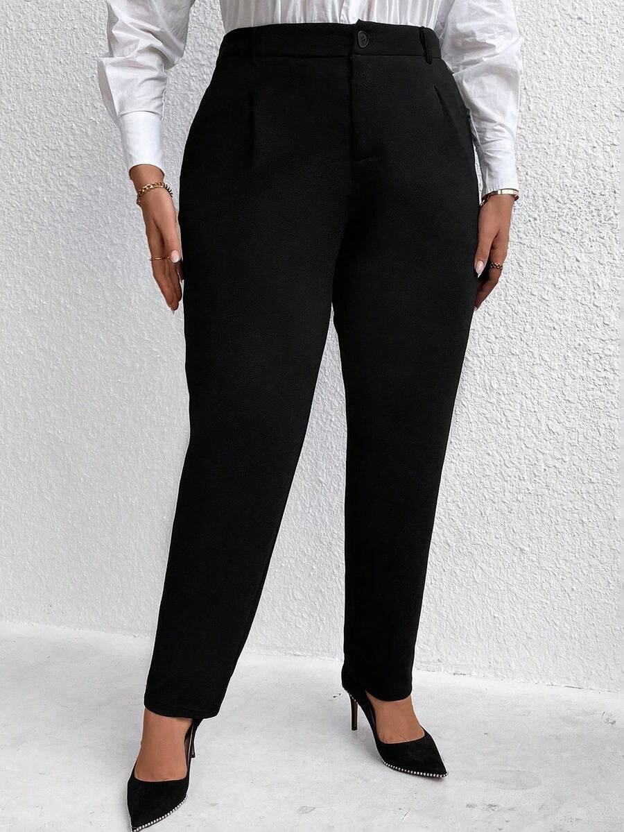 Pantalone sa kosim džepovima