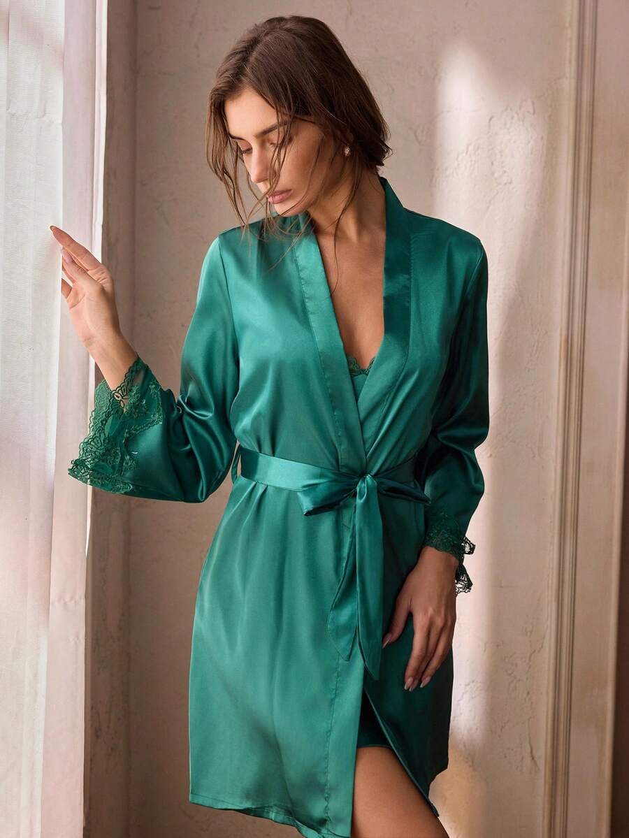 Ženski elegantni set za spavanje sa jednobojnim kontrasnim čipkastim dugim rukavima