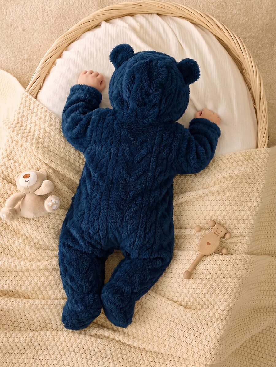 Pufnasti kombinezon sa kapuljačom i stopalima za bebe