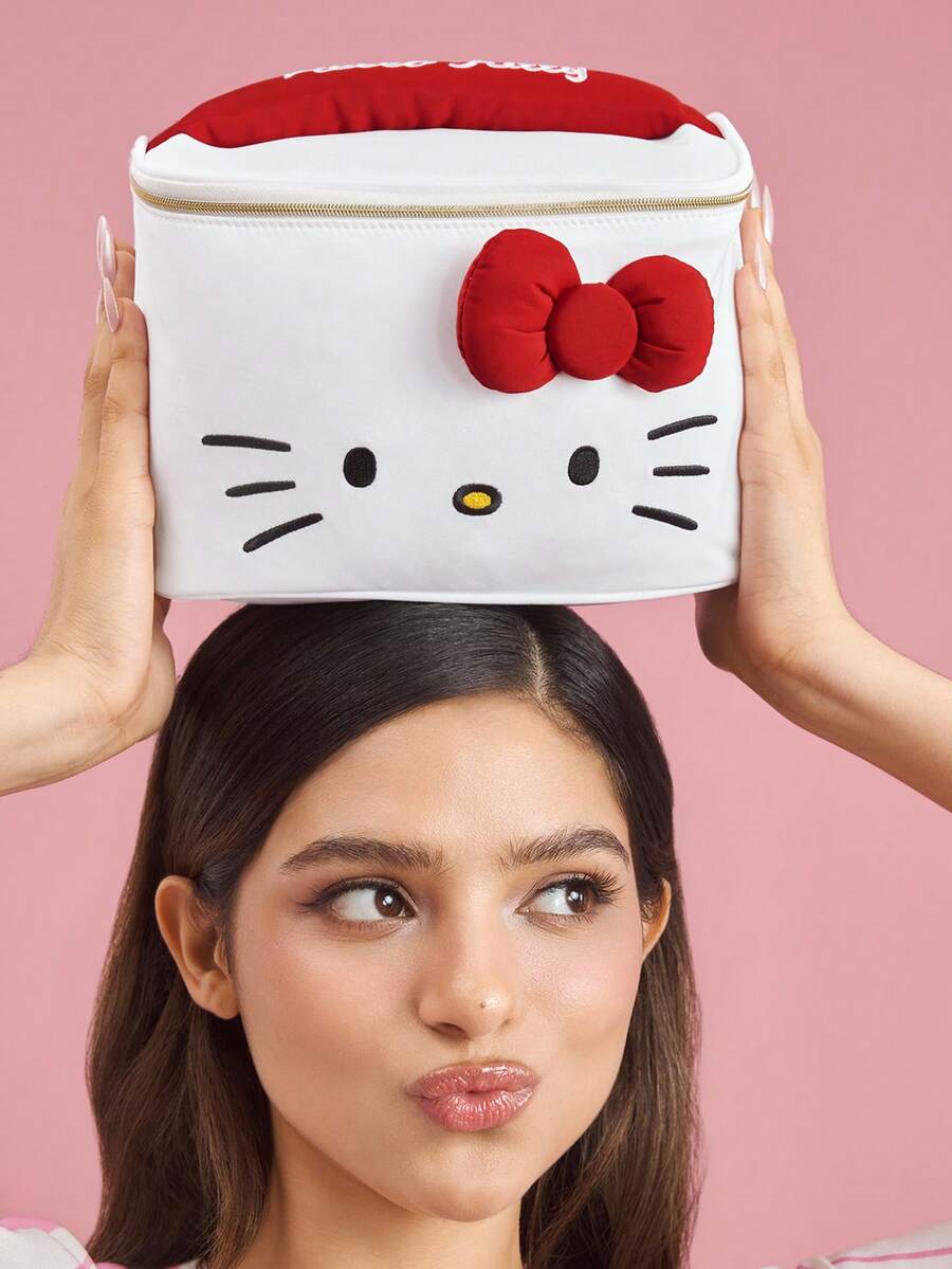 HELLO KITTY AND FRIENDS Slatka torba za šminku