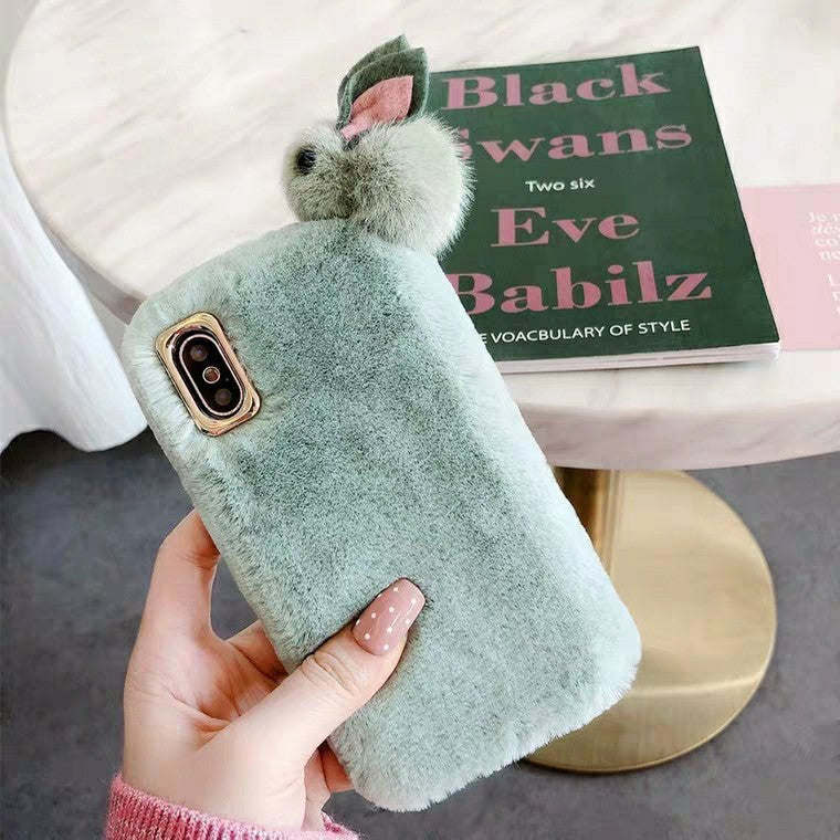 Furry maska za telefon