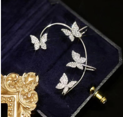 Elegantne minđuše sa leptir dizajnom