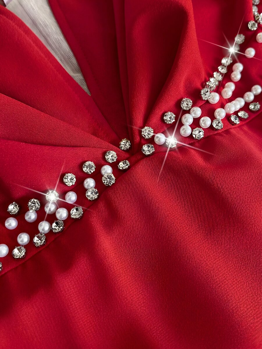 Elegantna romantična lepršava haljina za žene plus size sa V-izrezom