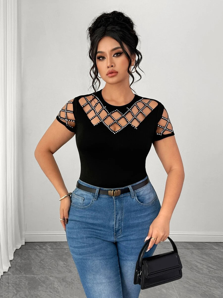 Ženska seksi majica plus size sa štraglciima, izrezima i kratkim kapu-rukavima