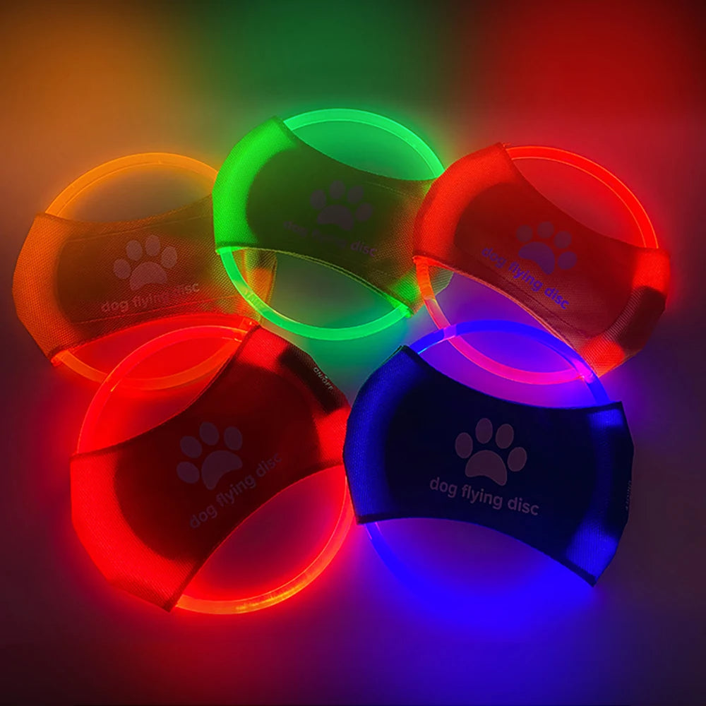 LED leteći disk za pse