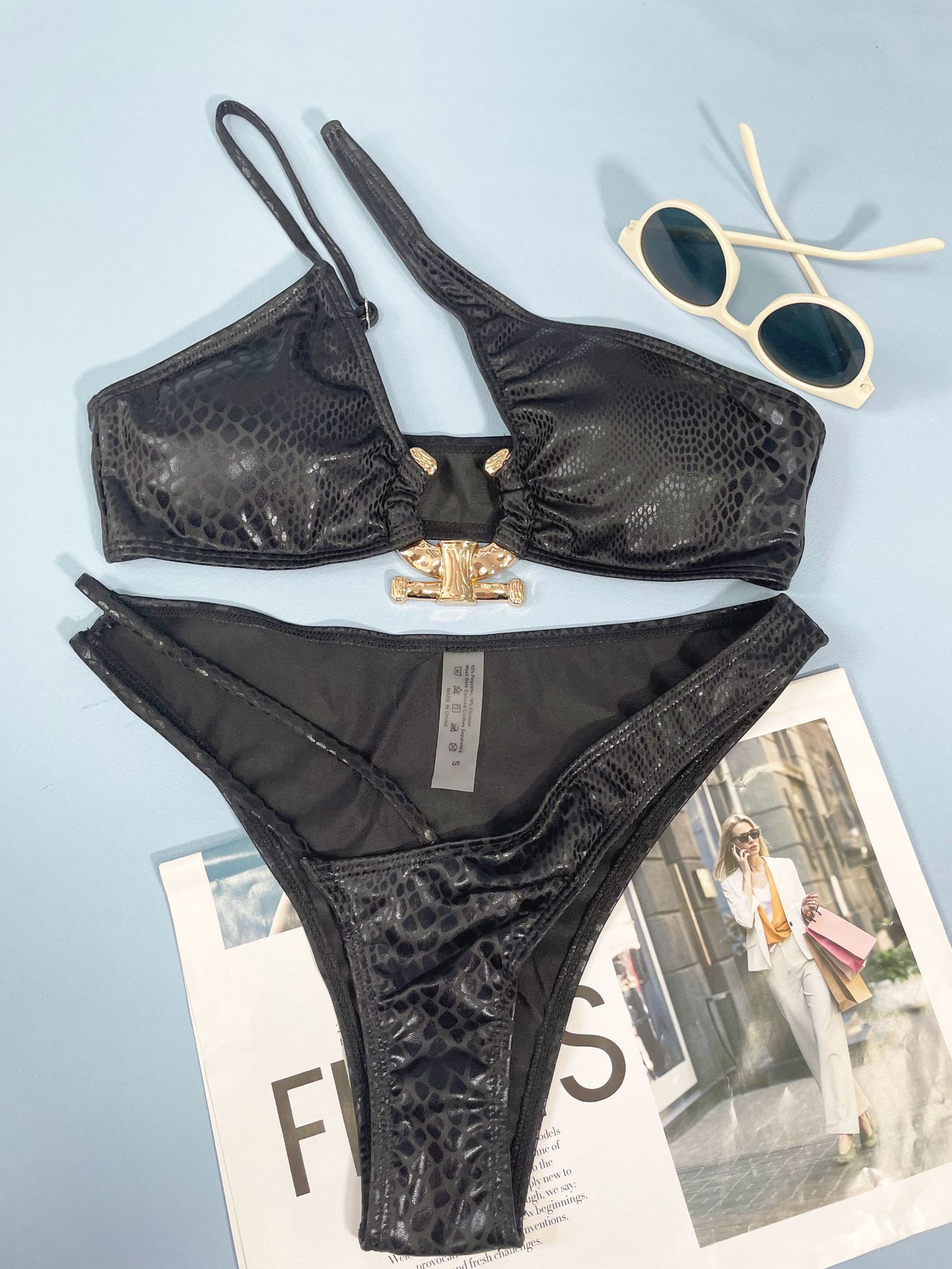 Ženski bikini sa dezenom zmijske kože