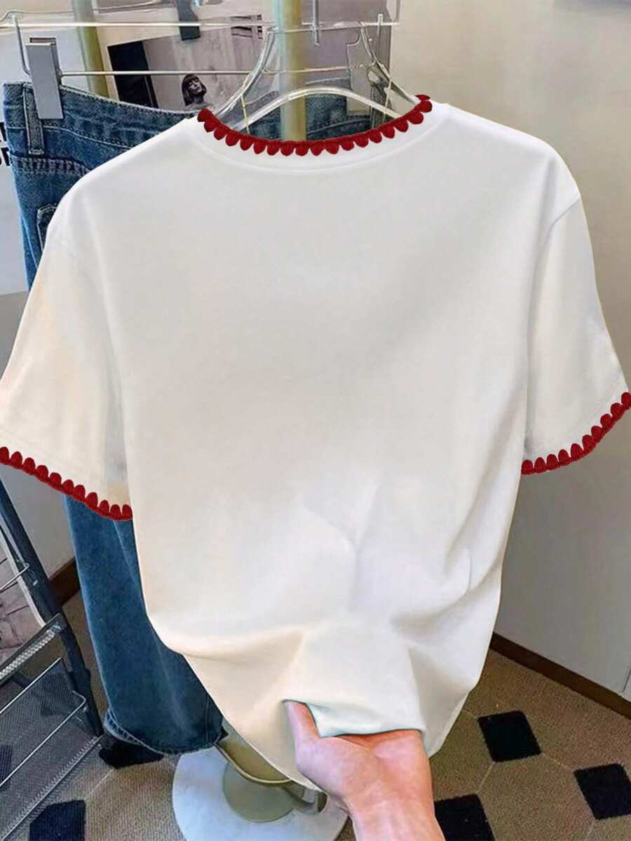 Ženska modna slatka bela majica sa vezenim motivom jagode
