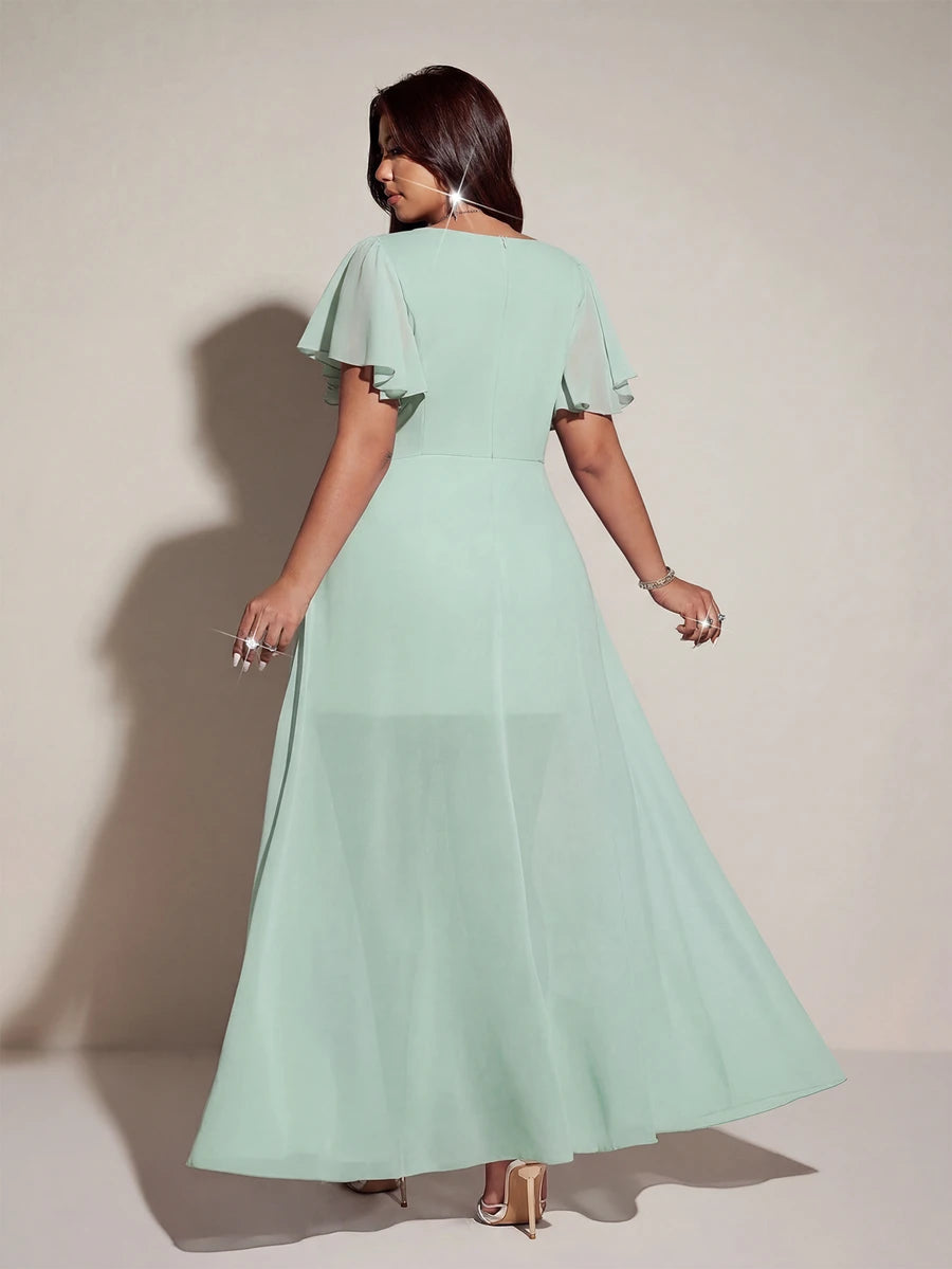 Elegantna romantična lepršava haljina za žene plus size sa V-izrezom