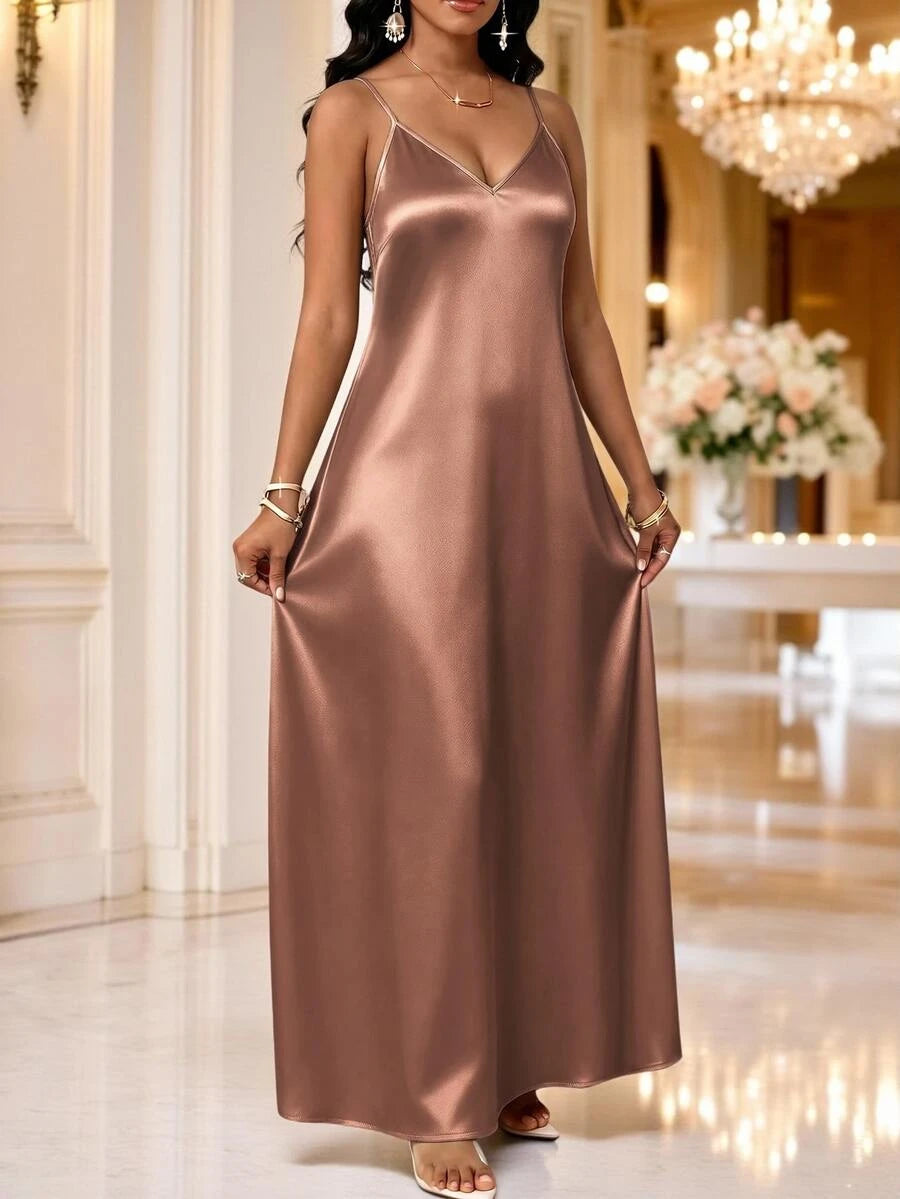 Lady Haljina sa tankim kaiš-bretelama i printom sa šljokicama, plus size