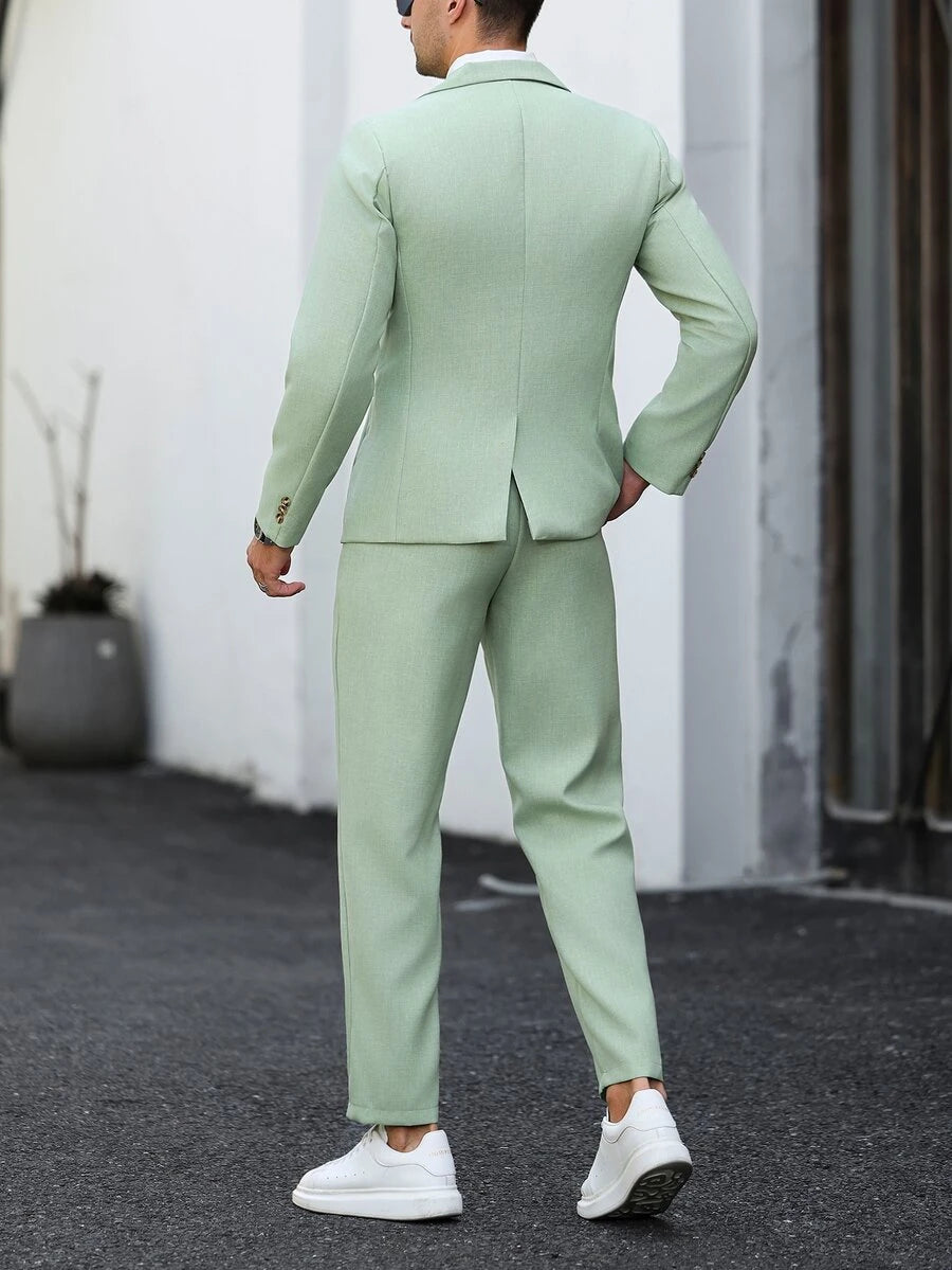 Muški formalni komolet od dva dela sa sako i pantalonama u jednoj boji, slim fit