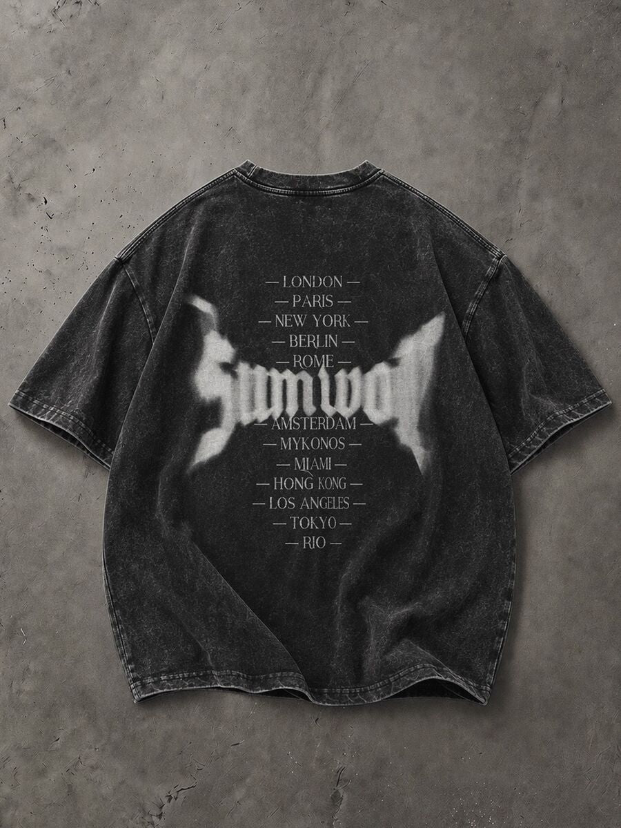 Majica oversize kroja sa acid wash efektom, grunge printom na leđima i logotipom na grudima